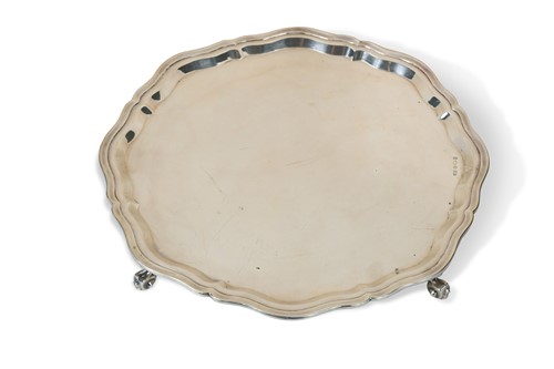 Lot 454 - An Elizabeth II silver salver