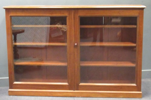 Lot 514 - A late 19th/ early 20th-century mahogany two...