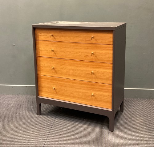 Lot 510 - A contemporary chest of four long drawers, 110...