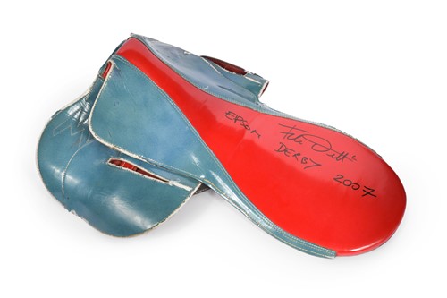 Lot 80 - A racing saddle signed band used by Frankie Dettori