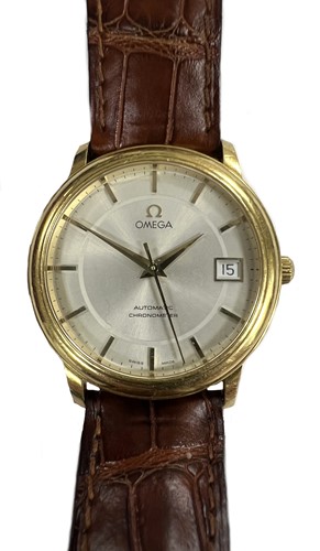 Lot 403 - Omega - An 18ct gold 'de Ville Prestige' wristwatch