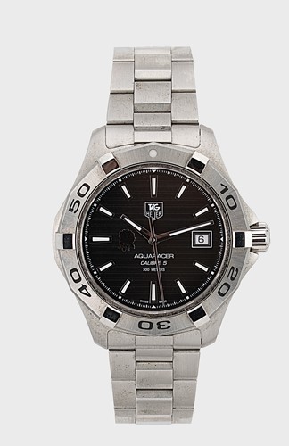 Lot 439 - Tag Heuer - A steel limited edition 'Aquaracer RFU' wristwatch