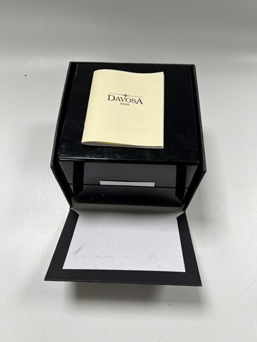 Lot 255 - Davosa, Genève - A steel 'Classic Auto' wristwatch