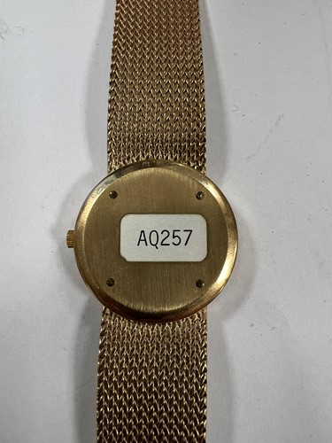 Lot 364 - Bueche-Girod - A 9ct gold wristwatch