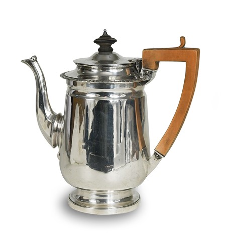 Lot 443 - A George V silver coffee pot