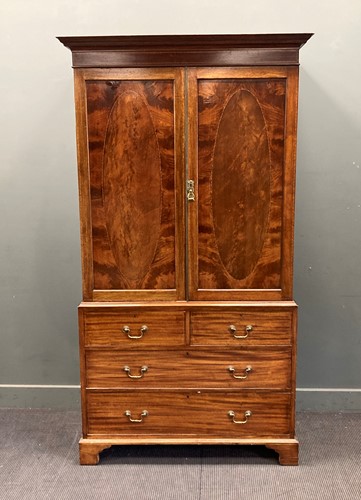 Lot 537 - An Edwardian rosewood linen press, 211 x 117 x...