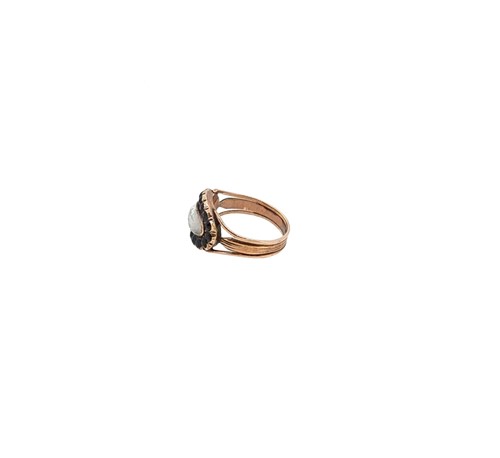 Lot 3 - Two 19th century rings