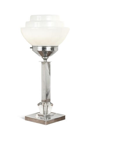 Lot 131 - An Art Deco chrome table lamp