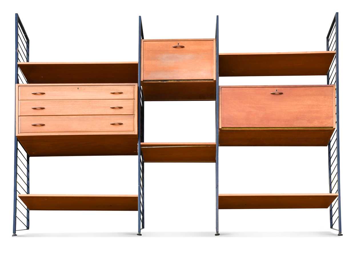 Lot 279 - A mid-century Ladderax modular shelving system