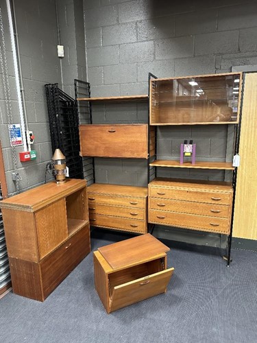 Lot 279 - A mid-century Ladderax modular shelving system