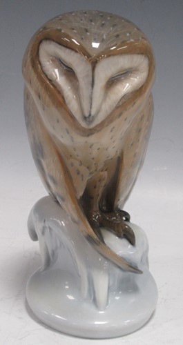 Lot 13 - A Royal Copenhagen porcelain owl, model 273,...