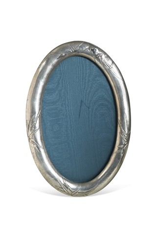 Lot 459 - A Chinese silver frame, early 20th century