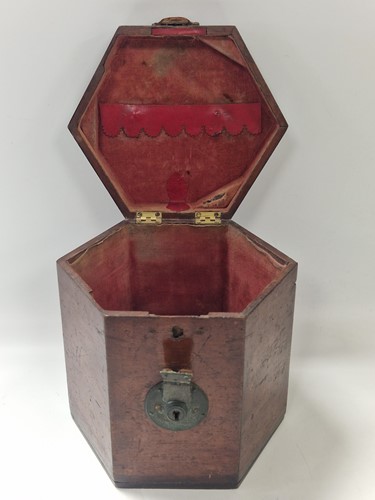 Lot 651 - A 40-button Anglo concertina, late 19th century