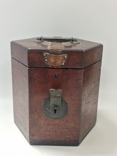 Lot 651 - A 40-button Anglo concertina, late 19th century