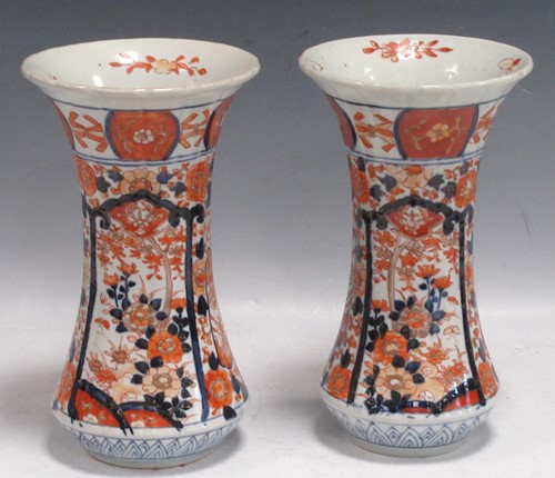 Lot 24 - A pair of Japanese imari flared vases 24cm...