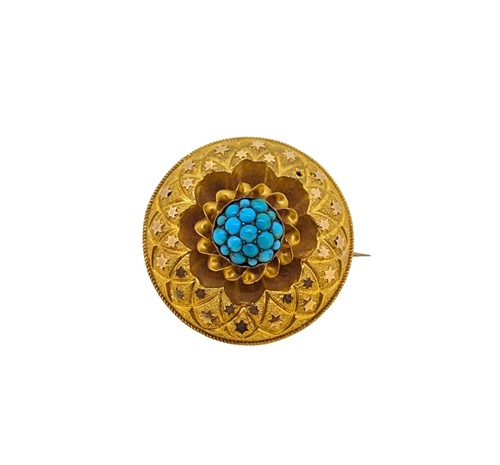 Lot 114 - An Etruscan style Victorian turquoise brooch