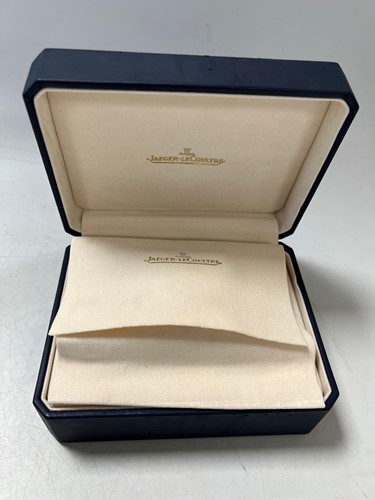 Lot 357 - Jaeger-LeCoultre - An 18ct rose gold 'Master Control' wristwatch