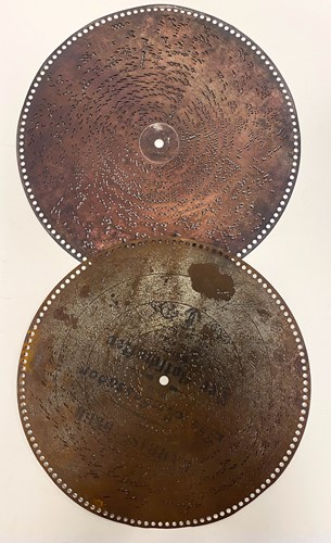 Lot 653 - A Victorian Polyphon floor-standing upright disc musical box