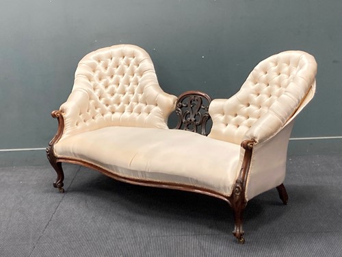 Lot 438 - A Victorian rosewood framed chaise longue, 96...