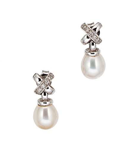 Lot 236 - A pair of pearl and diamond ear pendants