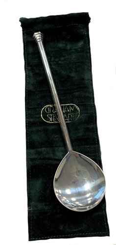Lot 447 - An Elizabeth II silver seal top style spoon, mark of Graham Stewart