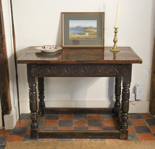 Lot 406 - An oak side table, 17th century