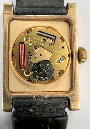 Lot 362 - W.H. Wilmot, Birmingham - A 9ct gold wristwatch