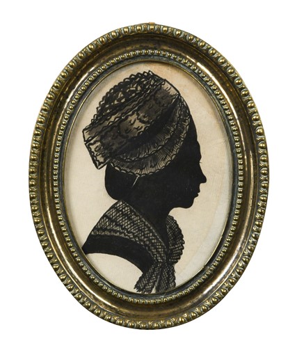 Lot 622 - A group of five oval portrait silhouettes, 18th and 19th century