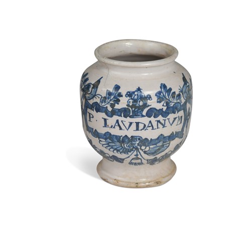 Lot 330 - A London or Liverpool tin glazed blue and white drug jar, early 18th century