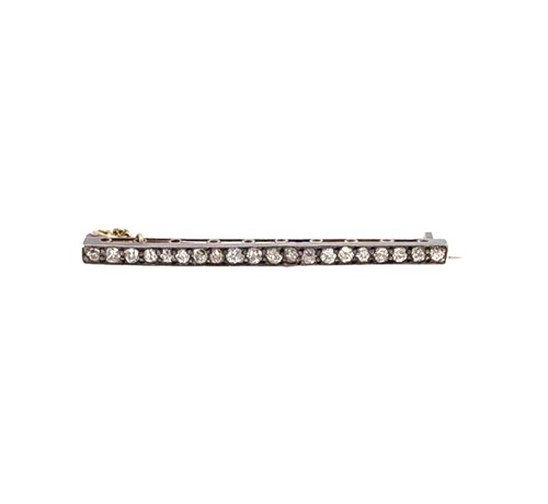Lot 175 - A Victorian diamond set bar brooch