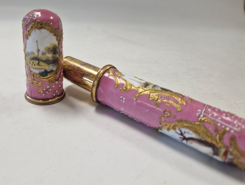 Lot 576 - A Staffordshire enamel bodkin case, circa 1760