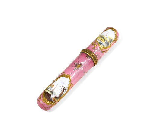 Lot 576 - A Staffordshire enamel bodkin case, circa 1760