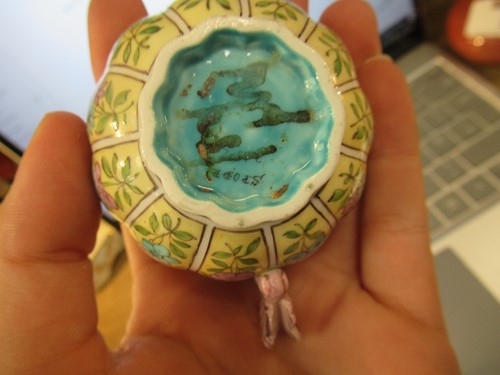 Lot 4 - A 19th century Spode cabinet cup and saucer,...