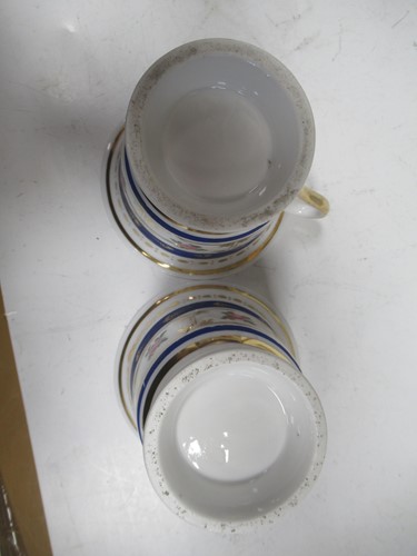 Lot 3 - A pair of Paris porcelain large cups and...