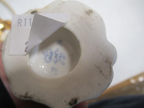 Lot 10 - A Bloor Derby bough pot and cover, painted in...