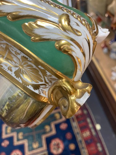 Lot 10 - A Bloor Derby bough pot and cover, painted in...