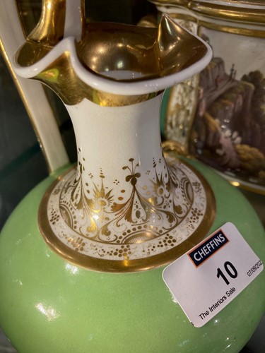 Lot 10 - A Bloor Derby bough pot and cover, painted in...