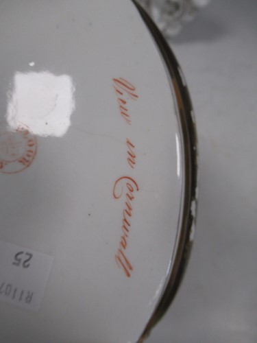 Lot 10 - A Bloor Derby bough pot and cover, painted in...