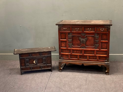 Lot 433 - A Korean chest of drawers, early 20th century...