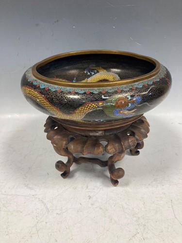 Lot 170 - Two Chinese cloisonne circular bowls, early...