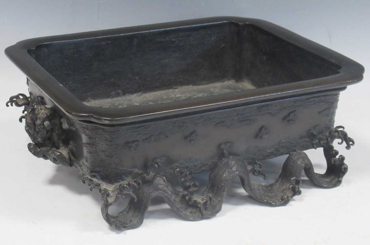 Lot 100 - A Japanese bronze bulb jardiniere, Meiji...