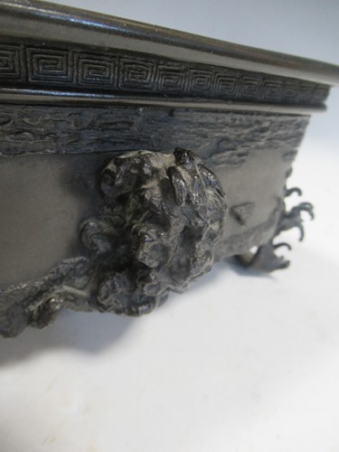 Lot 100 - A Japanese bronze bulb jardiniere, Meiji...