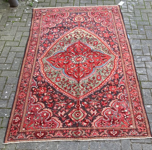 Lot 554 - An Anatolian rug, 213 x 147cm