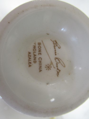 Lot 66 - A Susie Cooper bone china Azalea pattern part...