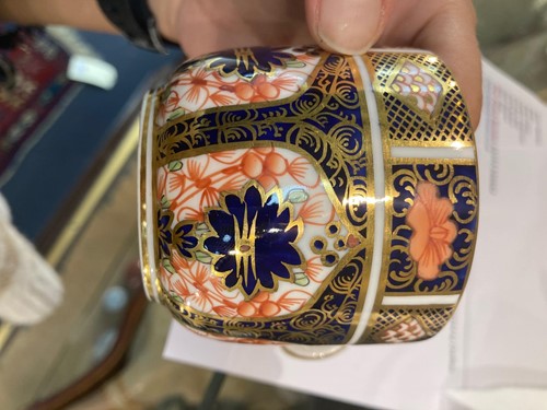Lot 2 - A Royal Crown Derby part tea set, including...