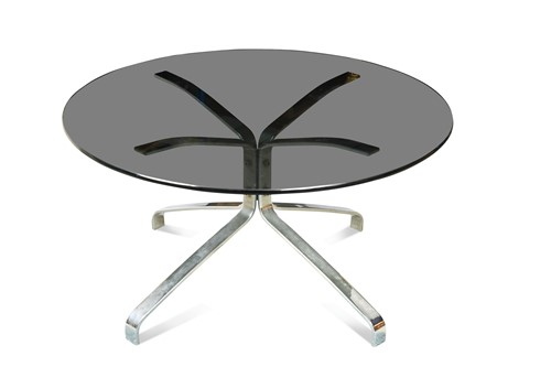 Lot 282 - A mid-century glass topped coffee table