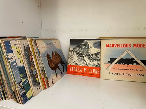 Lot 459 - Juvenile literature. Puffin Picture Books