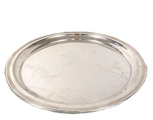Lot 468 - A mid 20th century American metalwares silver tray
