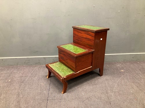 Lot 449 - A set of 19th century bed or library steps,...