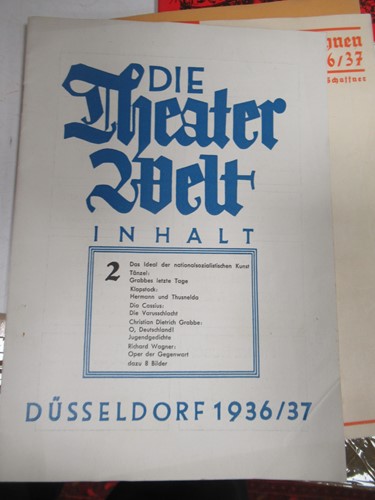 Lot 145 - A collection of 12 autographs of renowned...